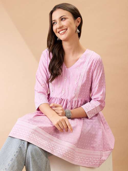 pink