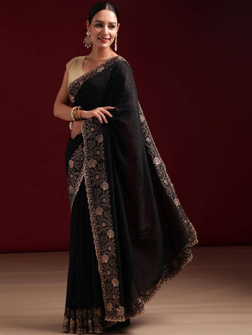 Women Solid With Work Embroidered Saree With Blouse