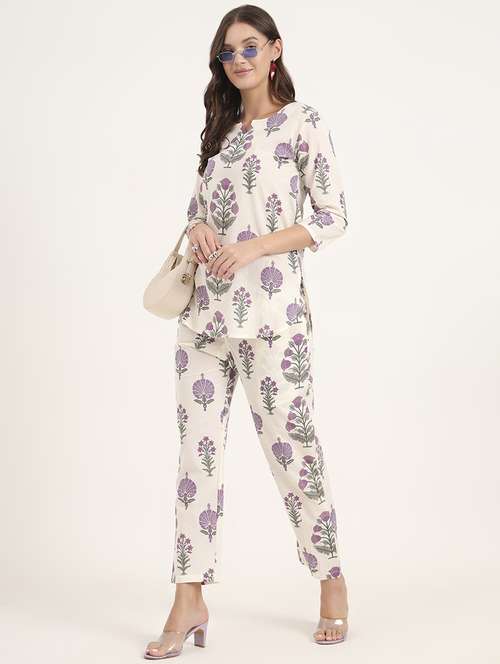 Women Printed Notch Neck Co Ord Set