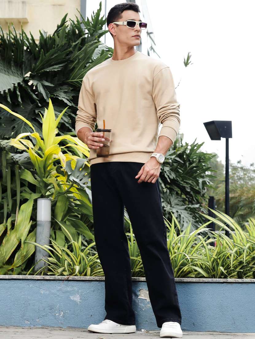 Men Solid Long Sleeve Regular Fit Sweatshirt