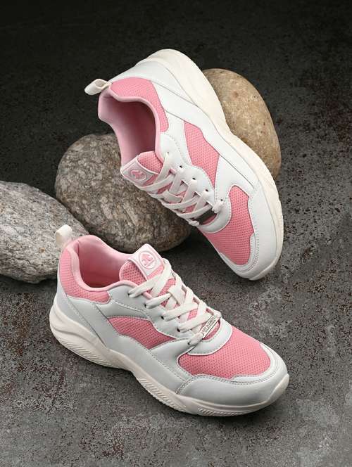 men pink lace-up sports shoe