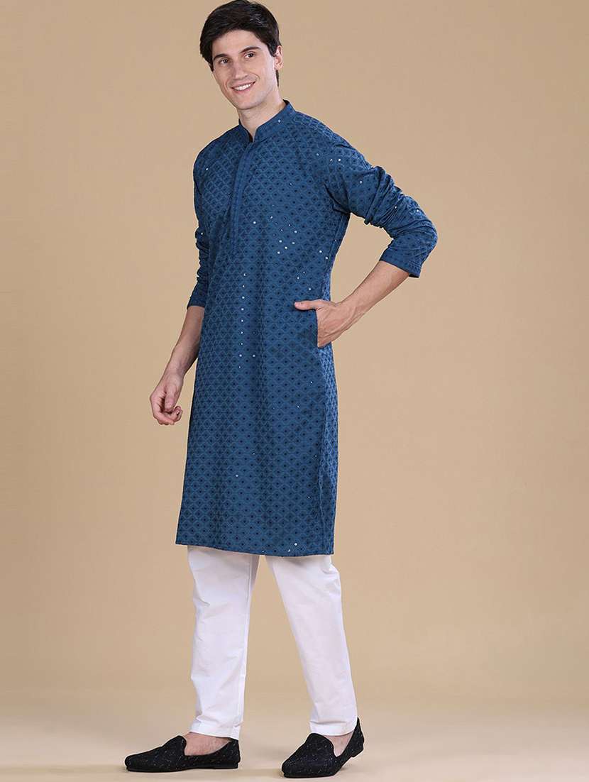 Men Solid With Work Mandarin Neck Long Kurta