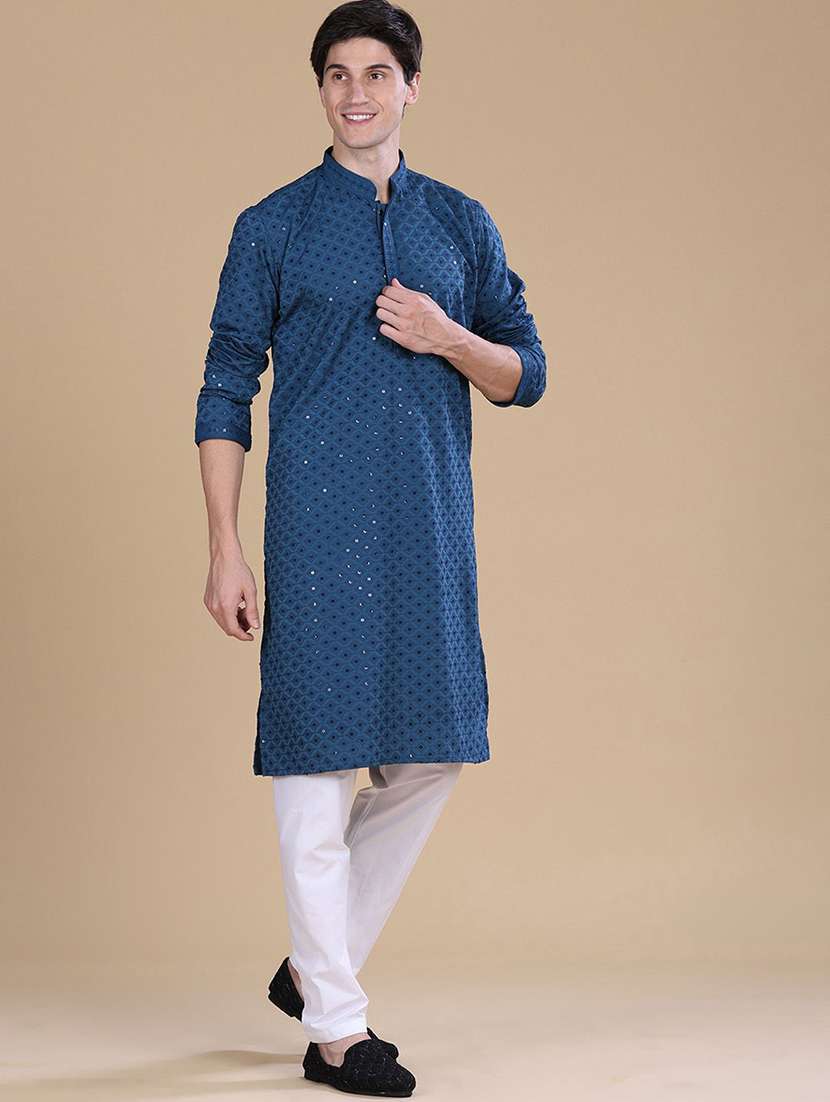 Men Solid With Work Mandarin Neck Long Kurta