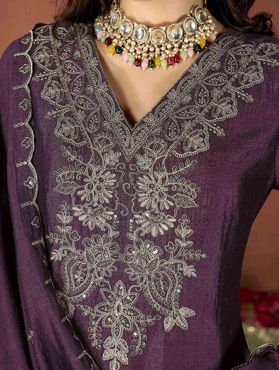 Women Three Quarter Sleeve Kurta Pant With Dupatta Set