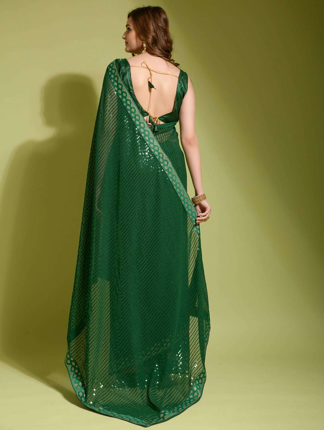 Women Solid With Work Embellished Saree With Blouse