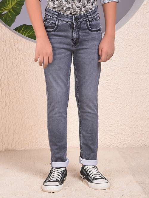 Boys Solid Mid Rise Slim Fit Jean