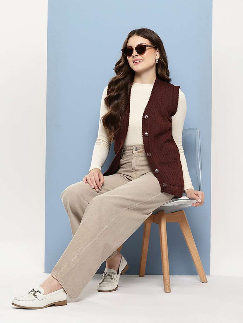Women Self Designed Sleeveless Cardigan
