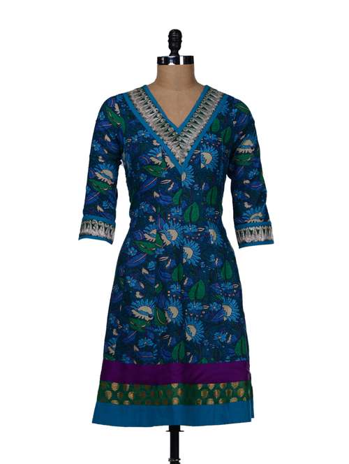 zari border kurtis